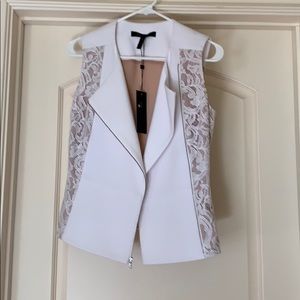 BCBG Carrie Asymmetrical Lace Zip Vest White XS
